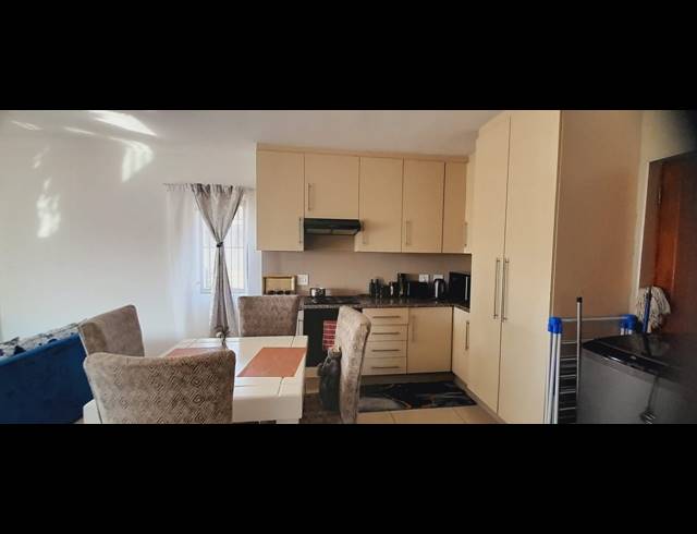 3 BEDROOM HOUSE FOR SALE IN NORTHDENE